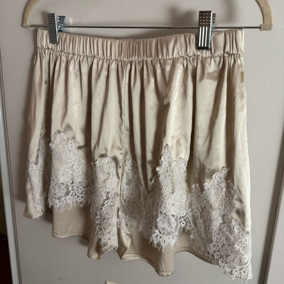 BUNDLE OF 2 Silk Lace Trim Shorts - Picture 3 of 9